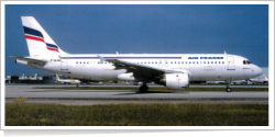 Air France Airbus A-320-212 F-GLGN