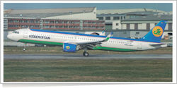 Uzbekistan Airways Airbus A-321-253NX D-AZWT