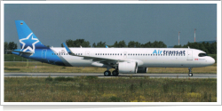 Air Transat Airbus A-321-271NX D-AVZT