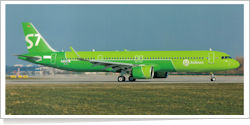 S7 Airlines Airbus A-321-271NX D-AZWZ