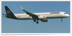 Lufthansa Airbus A-321-271NX D-AIEA
