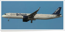 Air Blue Airbus A-321-251NX AP-BOD