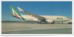 Alitalia Airbus A-330-202 EI-EJM