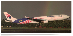 Malaysia Airlines Airbus A-330-323E 9M-MTG