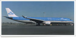 KLM Royal Dutch Airlines Airbus A-330-303 PH-AKD