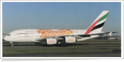 Emirates Airbus A-380-861 A6-EOV
