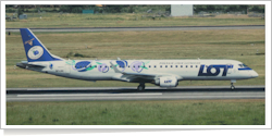 LOT Polish Airlines Embraer ERJ-195LR SP-LNC
