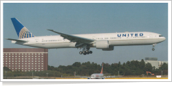 United Airlines Boeing B.777-322 [ER] N214OU