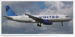 United Airlines Airbus A-320-232 N423UA