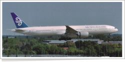 Air New Zealand Boeing B.777-319 [ER] ZK-OKM