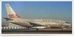 Western Airlines Boeing B.737-247 N4521W