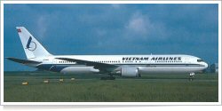 Vietnam Airlines Boeing B.767-324 [ER] S7-RGV