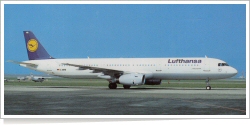 Lufthansa Airbus A-321-131 D-AIRB