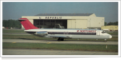 Northwest Airlines McDonnell Douglas DC-9-31 N922RW