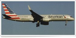 American Airlines Boeing B.757-2B7 N937UW