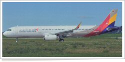 Asiana Airlines Airbus A-321-231 D-AYAH