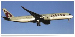 Qatar Airways Airbus A-350-941 A7-ALA
