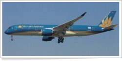 Vietnam Airlines Airbus A-350-941 F-WZFI