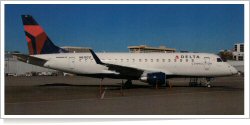 Compass Airlines Embraer ERJ-175SR N615CZ