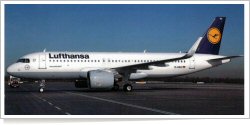 Lufthansa Airbus A-320-271N D-AINB