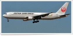 JAL Boeing B.767-346 JA8985