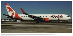 Rouge Boeing B.767-33A [ER] C-GHPN