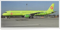 S7 Airlines Airbus A-321-211 VQ-BQI