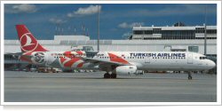 THY Turkish Airlines Airbus A-321-231 TC-JRO