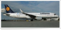 Lufthansa Airbus A-320-214 D-AIUQ