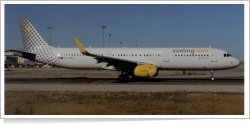 Vueling Airlines Airbus A-321-231 EC-MMH
