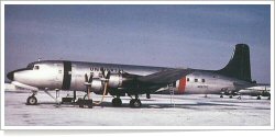 Universal Airlines Douglas DC-6A N6575C