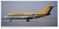 Transair Fokker F-28-1000 C-FTAY