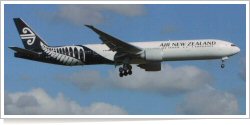 Air New Zealand Boeing B.777-319 [ER] ZK-OKS