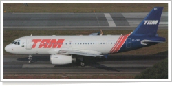 TAM Airlines Airbus A-319-132 PT-TMD
