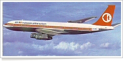 Malaysian Airline System Boeing B.707-338C VH-EBS