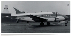 Mid Continent Airlines de Havilland DH 104 Dove N425D