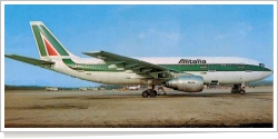 Alitalia Airbus A-300B4-203 I-BUSB