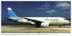 Aruba Airlines Airbus A-320-232 P4-AAC