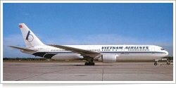 Vietnam Airlines Boeing B.767-324 [ER] S7-RGW